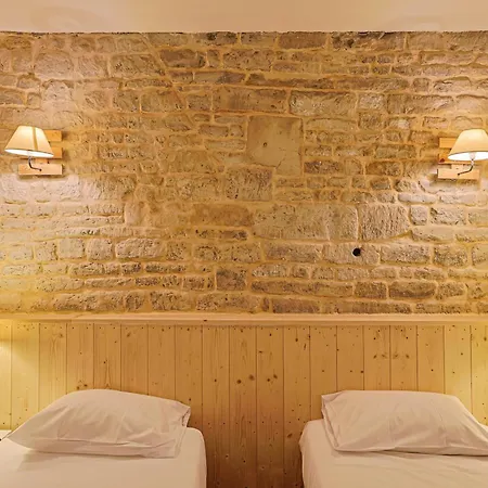 Francois D'o Hotel 2*