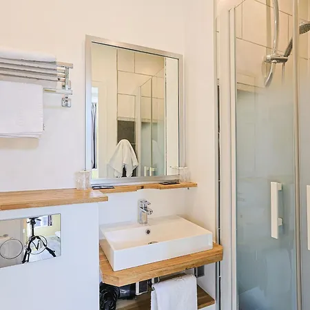 Hotel Francois D'o 2*