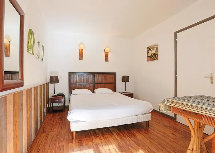 François D'o Hotel 2*